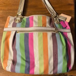 Coach Poppy bag used.